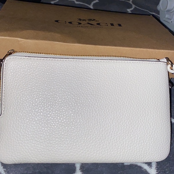 Coach Double Zip LG Wallet - Picture 2 of 8